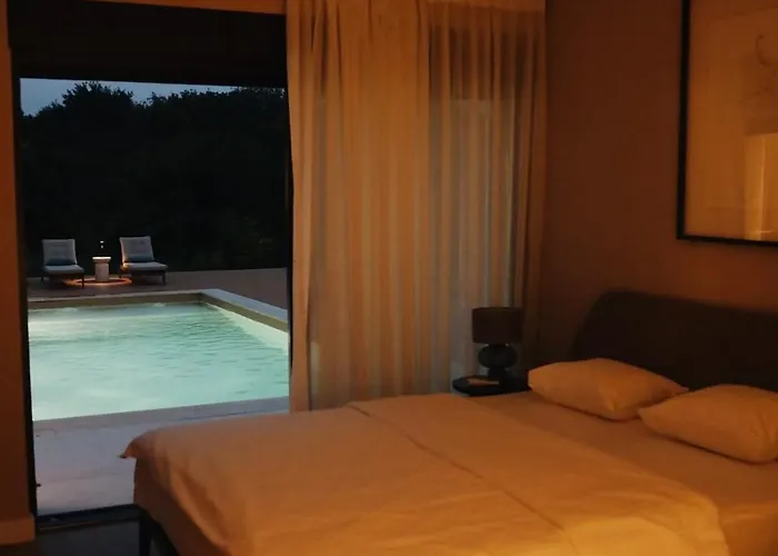 فيلة Like A Therapy