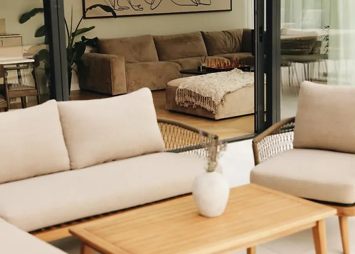 فيلة Like A Therapy *